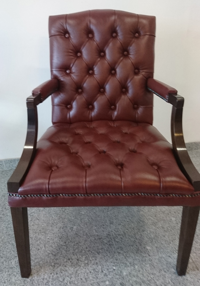 Chesterfield King Armstuhl Cognac (A4)